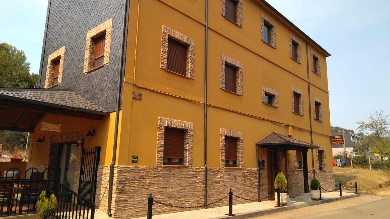 Casa Altobierzo, 9 Habitaciones Y 9 Banos Pobladura de las Regueras Exterior foto